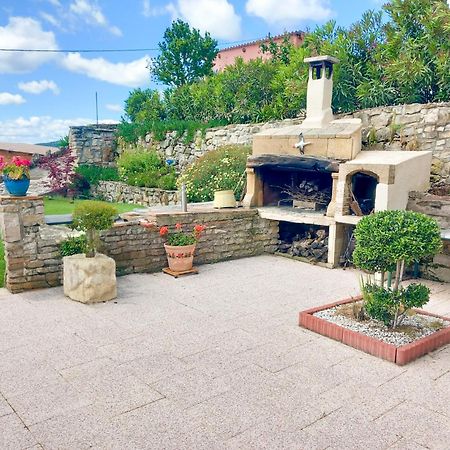 Apartamento Escapade A Lodeve La Paisible Exterior foto